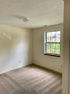 Building Photo - 2575 Knightsbridge Ln