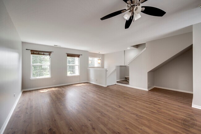Foto del edificio - 14626 Paul Revere Ln