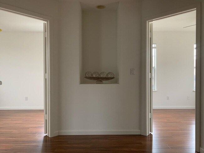 Building Photo - 2909 Rubino Cir