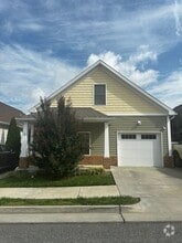 Building Photo - 2665 Greenport Dr