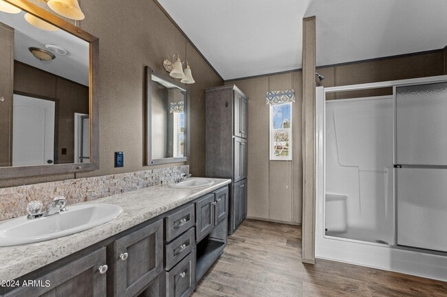 Building Photo - 26647 S Hillward
