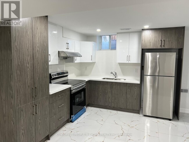 Building Photo - 19 Antorisa Ave