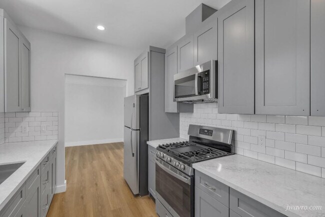 Building Photo - 5028 Geary Blvd