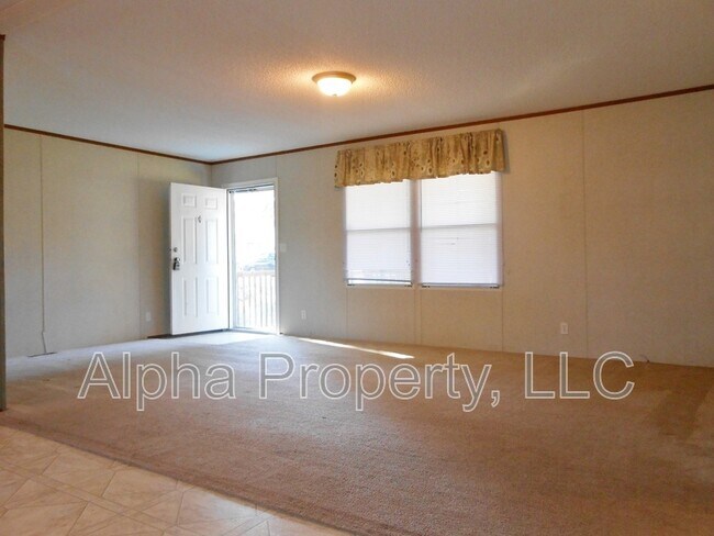Building Photo - 48-A Blake Street