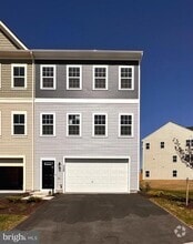 Building Photo - 526 Parkland Dr