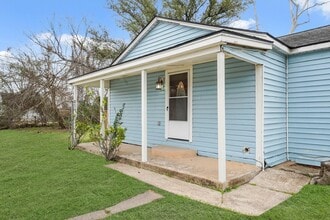 Building Photo - 7502 Ley Rd