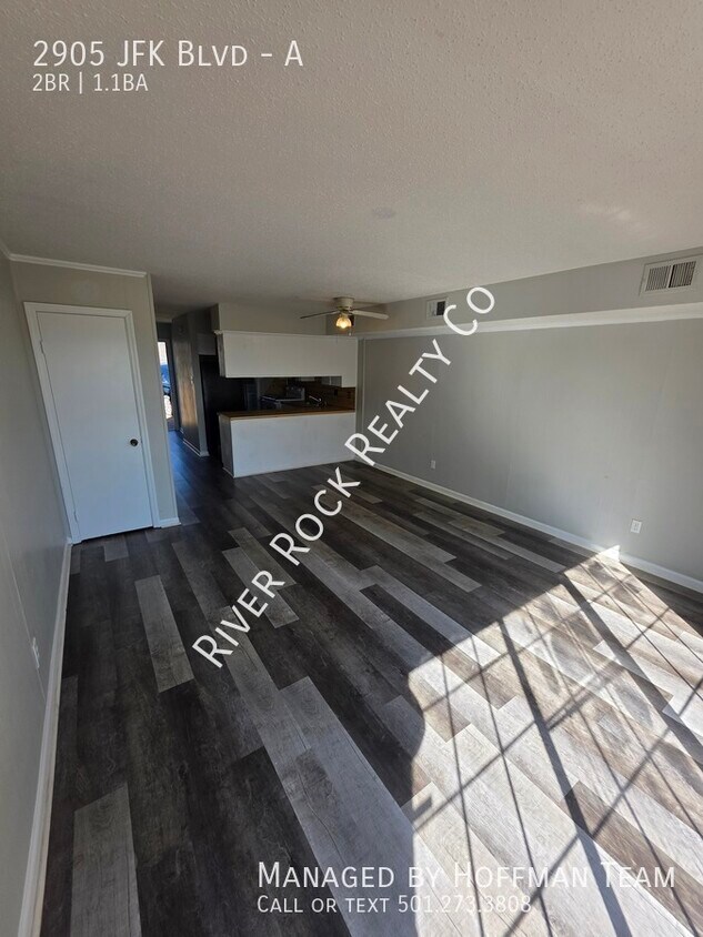 Foto principal - 2905 John F Kennedy Blvd