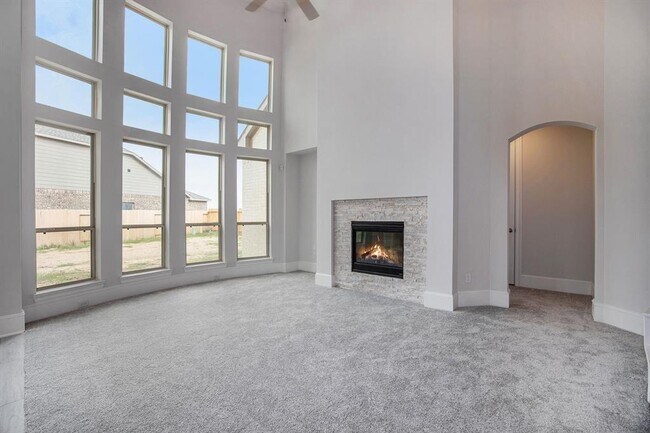 Building Photo - 8703 Marina Alto Ln