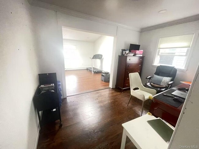 Foto del edificio - 110 N Parkside Dr