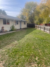 Building Photo - 813 S Roosevelt St