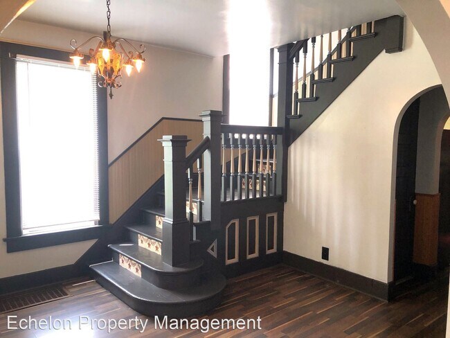 Foto del edificio - 4 br, 2 bath House - 1128 Olive St.