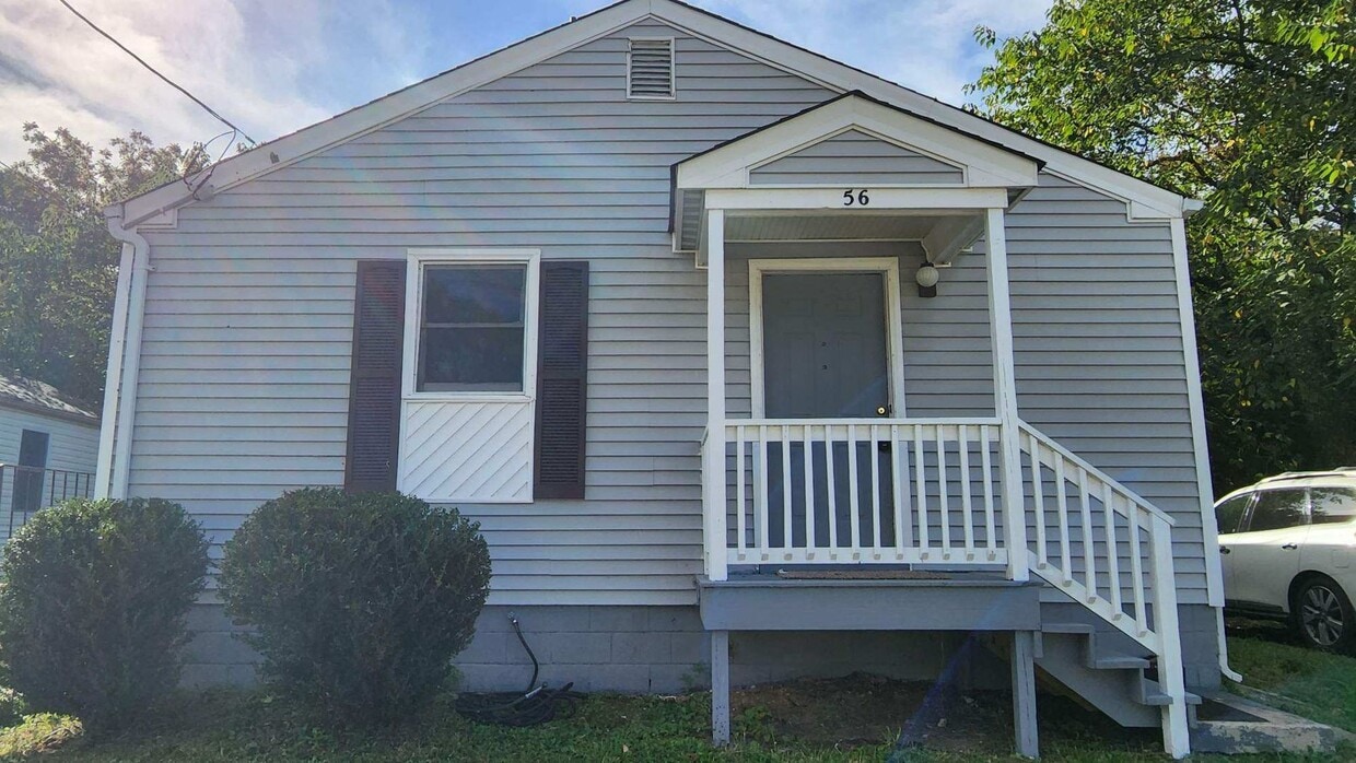 Foto principal - 3 bedroom home on cul-de-sac street