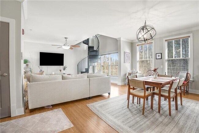 Foto del edificio - 1628 Briarcliff Rd NE