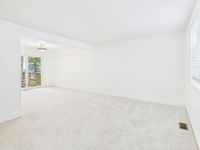 Foto del edificio - 13102 Morning Hill Ln