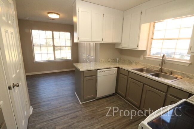 Foto del edificio - 2540 Pioneer Rd SW