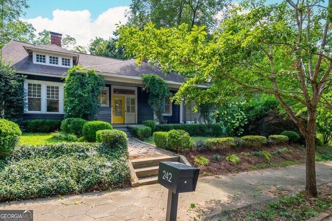 Foto del edificio - 242 Haralson Ave NE