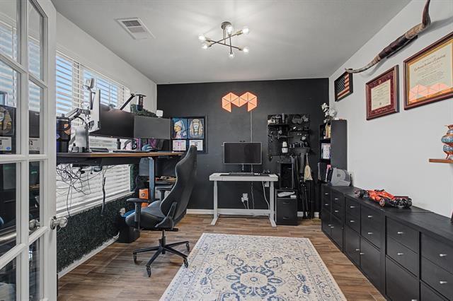 Foto del edificio - 2914 Long Slope Rd