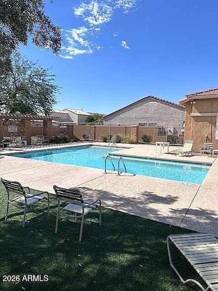 Photo - 7027 W Lincoln Street Townhome