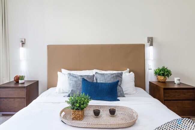 Foto del edificio - 777 N Ocean Dr