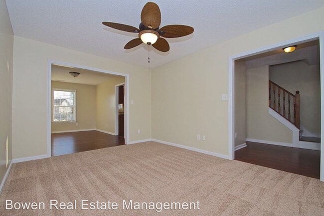 Building Photo - 404 Southbridge Dr
