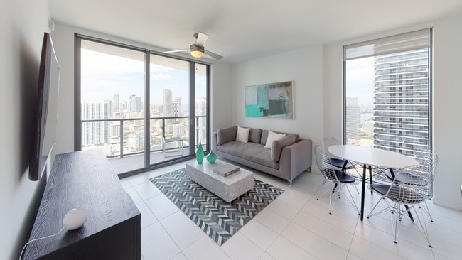 Solitair Brickell Apartments