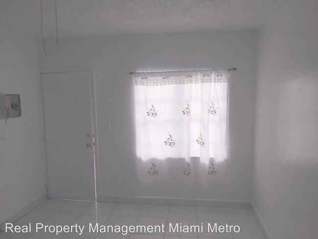 Foto del edificio - 119 NW 29th St