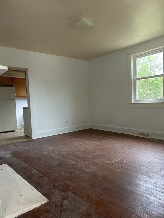 Building Photo - 3 Bedroom in Pelzer
