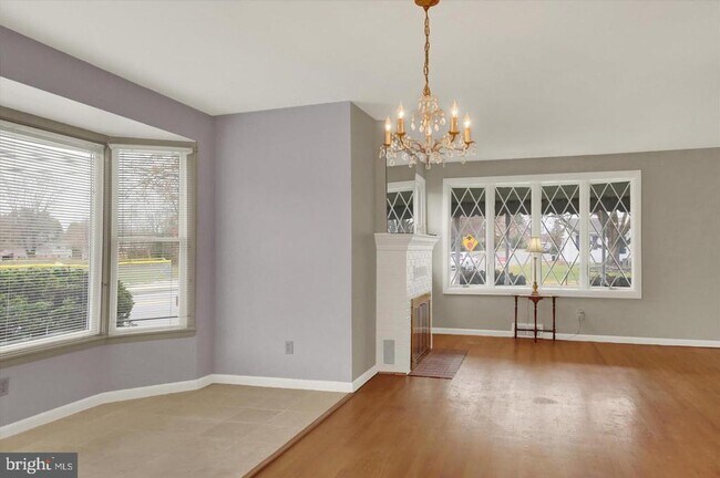 Foto del edificio - 117 E Maplewood Ave