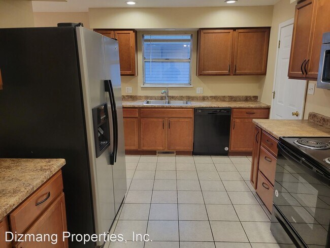 Foto del edificio - 3 br, 2 bath House - 1025 E. Guinevere St.