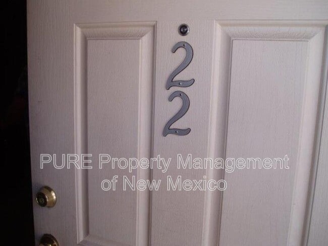 Building Photo - 6800 Vista Del Norte Dr NE