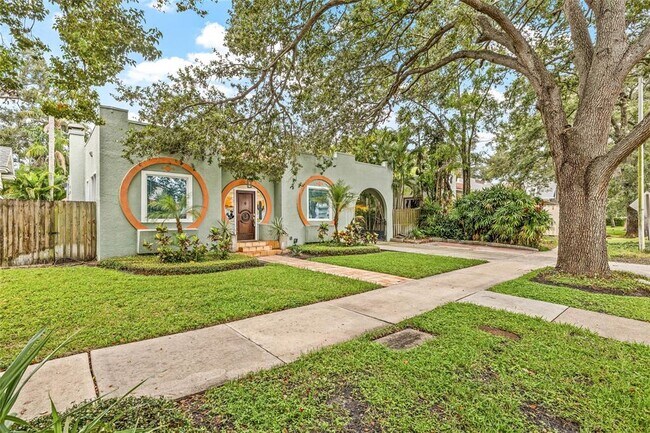 Foto del edificio - 2434 W Prospect Rd