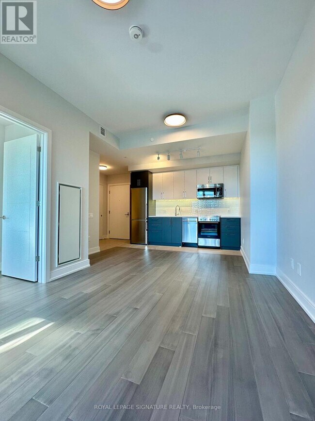 Photo du bâtiment - 664 Spadina Ave.