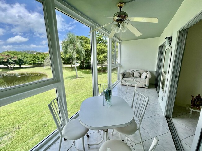 Building Photo - 4301 Martinique Cir