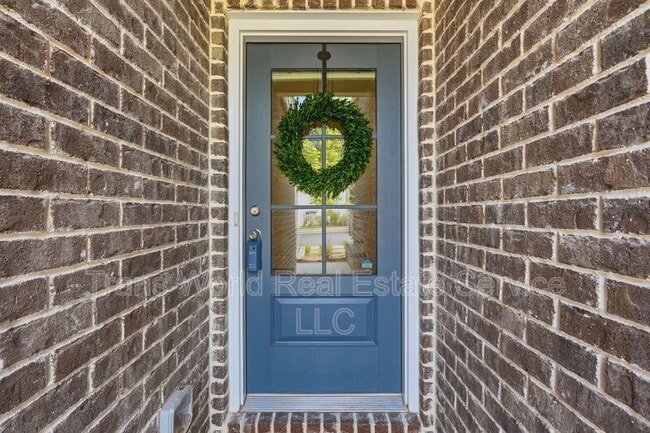 Foto del edificio - 5115 Hillington Wy