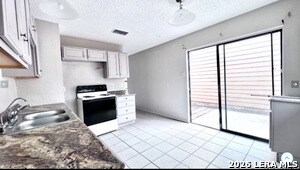Foto del edificio - 4347 Lehman Dr