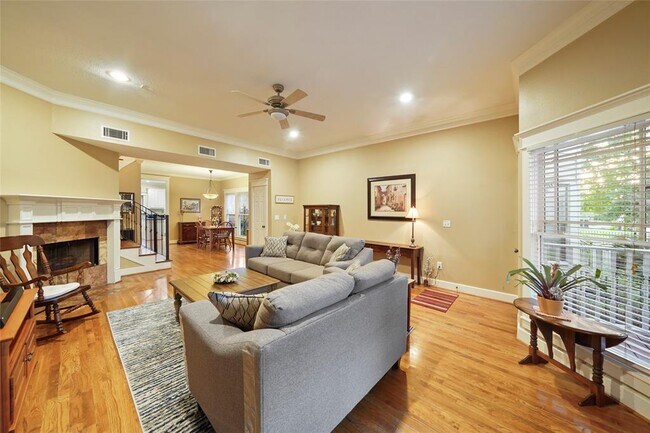 Foto del edificio - 606 E 27th St