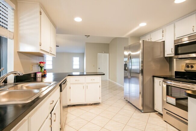 Foto del edificio - 1413 SE 30th St