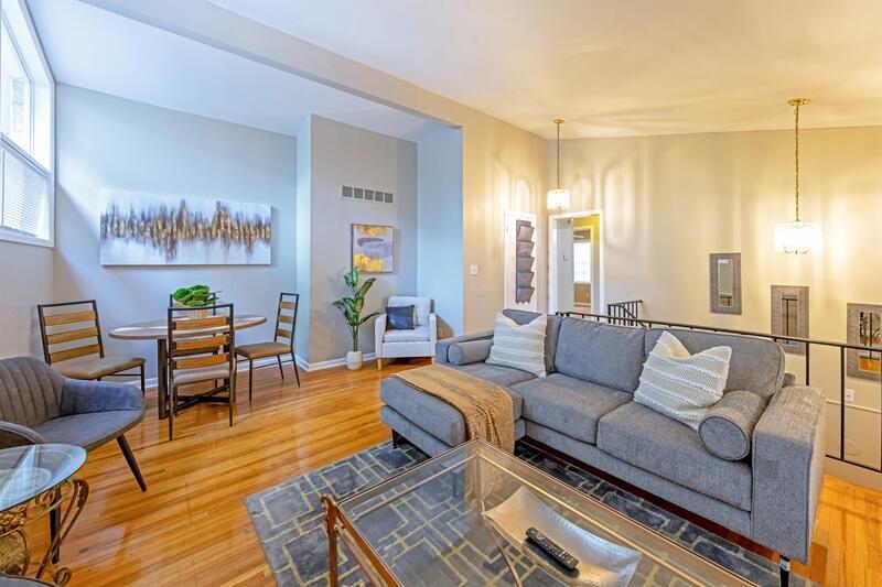 Primary Photo - 1139 Shoreham Dr