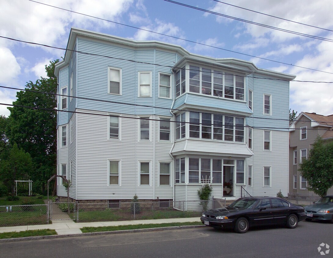 Primary Photo - 41 Ames Ave