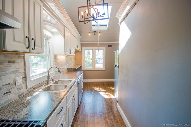 Building Photo - 108 Cortland Cir