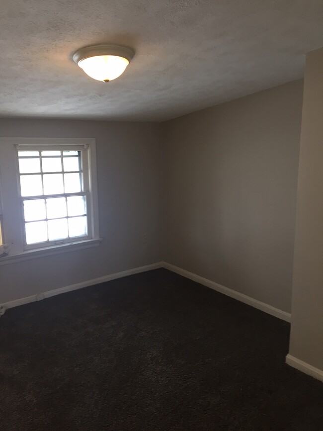 Bedroom - 2826 Bailey Rd
