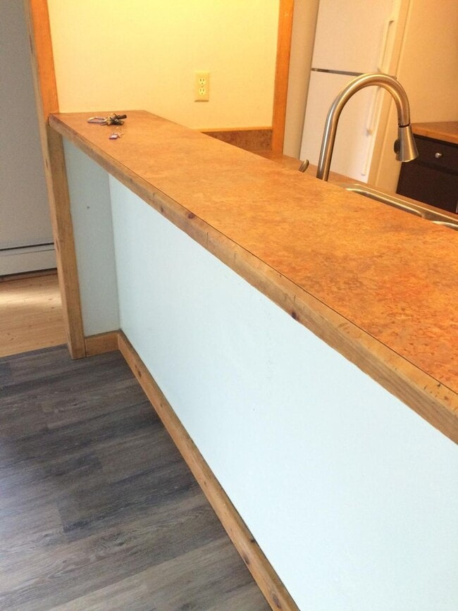 Foto del edificio - Great 2 Bedroom Unit Near Campus and JBo's
