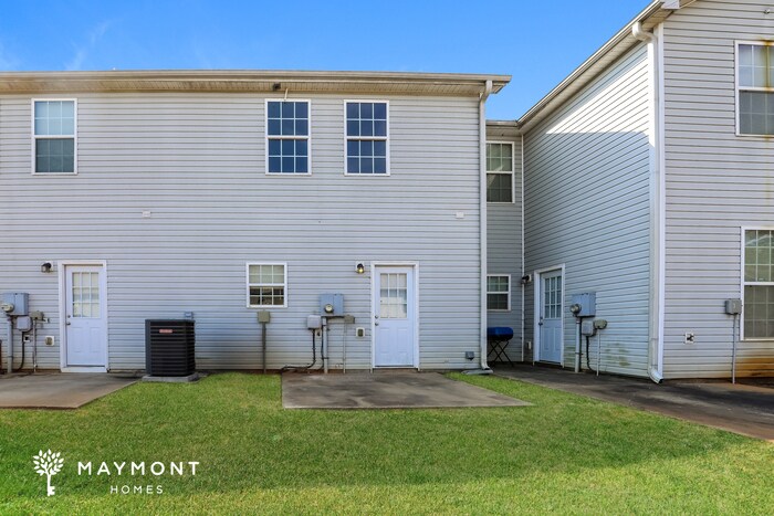 Foto del edificio - 2275 Nicole Dr