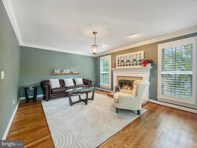 Foto del edificio - 15478 Waters Creek Dr