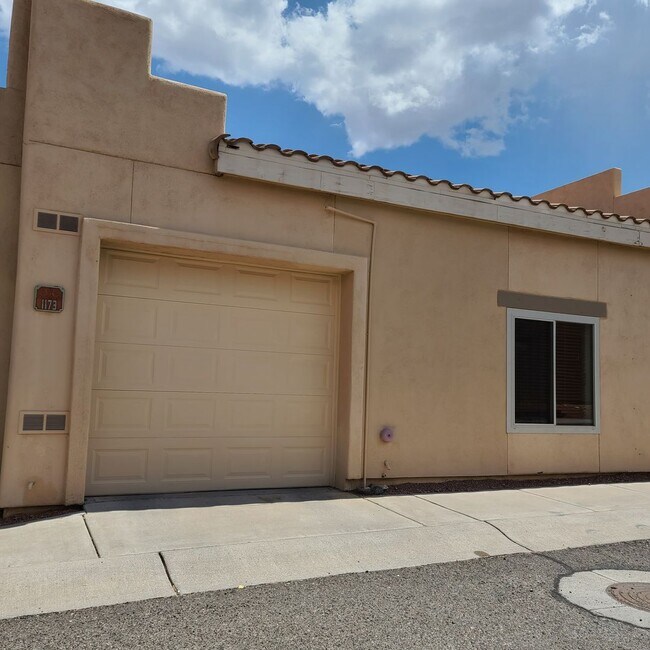 Foto del edificio - Townhome- Cottonwood Commons Community
