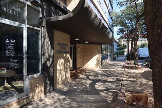 Building Photo - 1800 Lavaca St