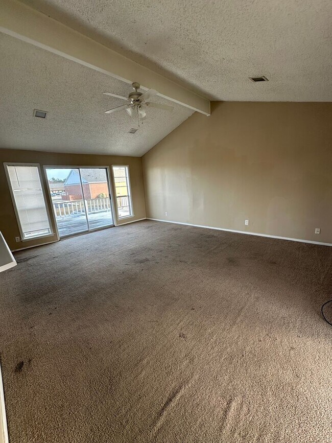 Foto del edificio - 3204 Cameron St