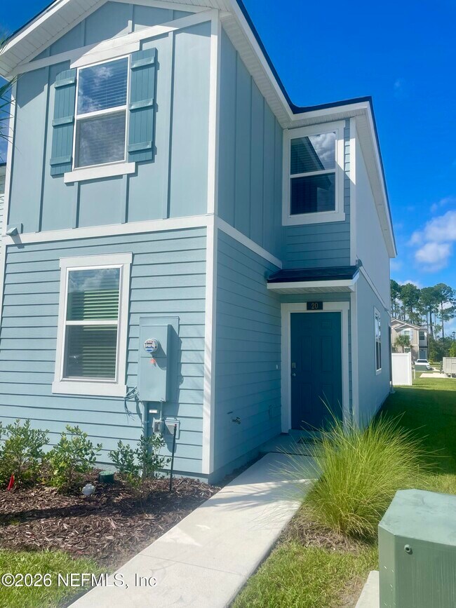 Building Photo - 20 Montellano Rd
