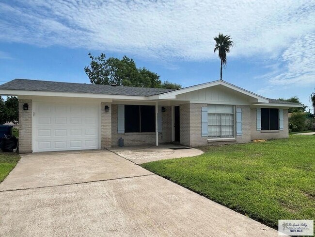 Foto del edificio - 711 Cisneros St