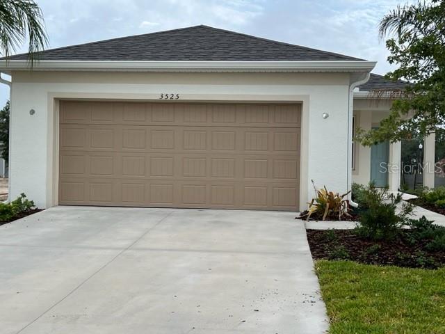 Primary Photo - 3525 Treetop St